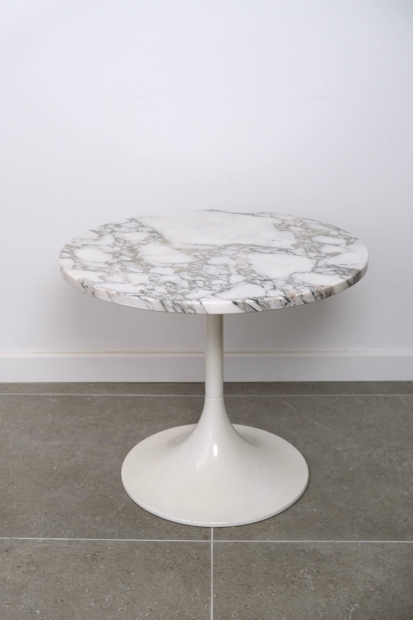 Table tulipe en marbre - Tables - La Nouvelle Galerie