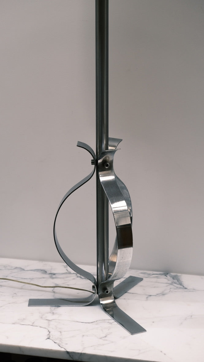 Lampe de sol en acier chromé - Luminaires - La Nouvelle Galerie