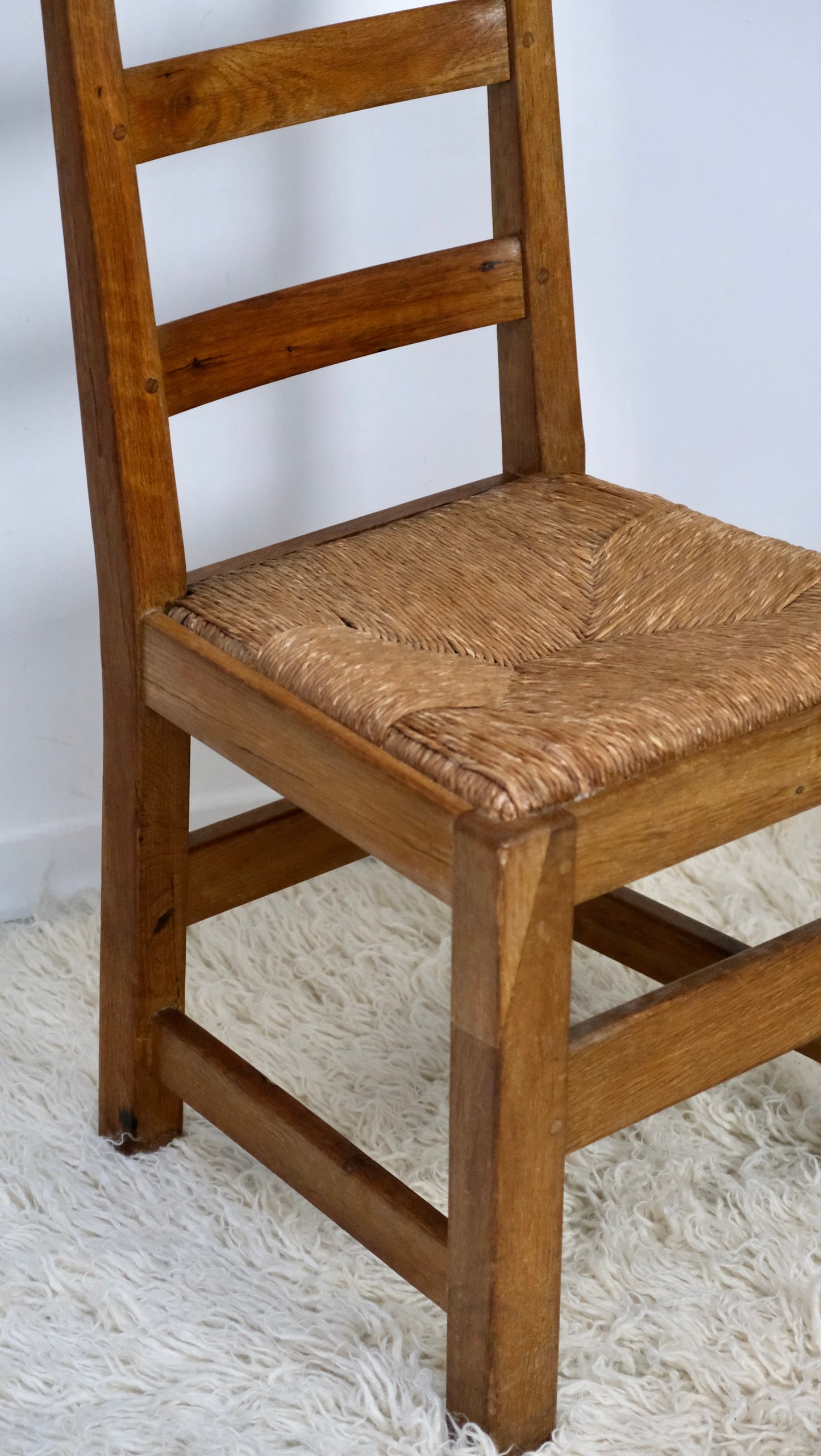 Chaises paillées 1950 - Assises - La Nouvelle Galerie