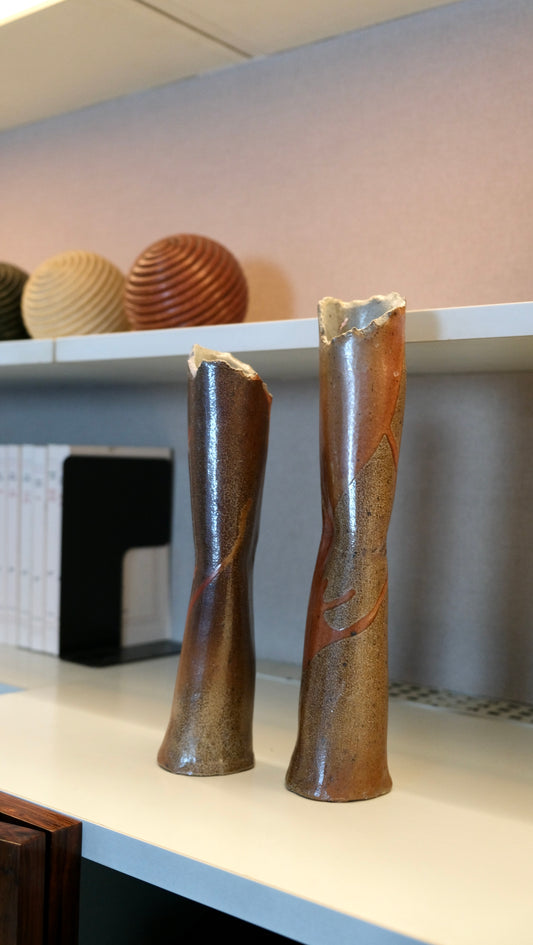 Paire de soliflores en céramique  Objets décoratifs - La Nouvelle Galerie