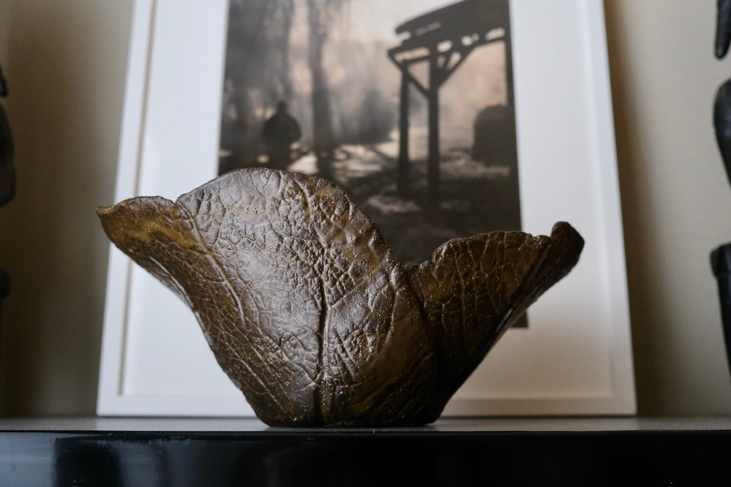 Coupe en céramique feuillage - Objets d'art - La Nouvelle Galerie