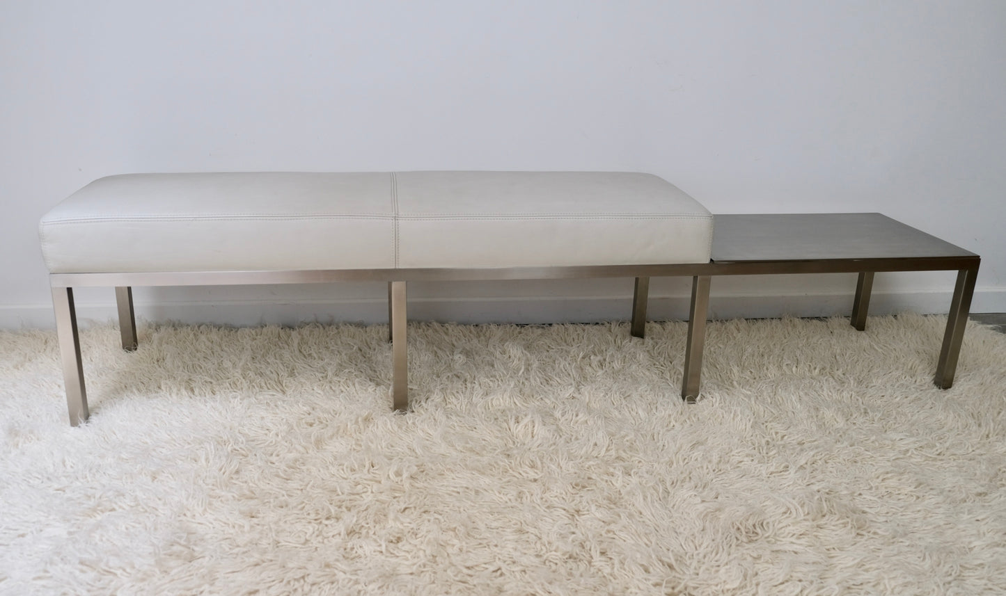Grand banc en acier brossé 70's - Assise - La Nouvelle Galerie
