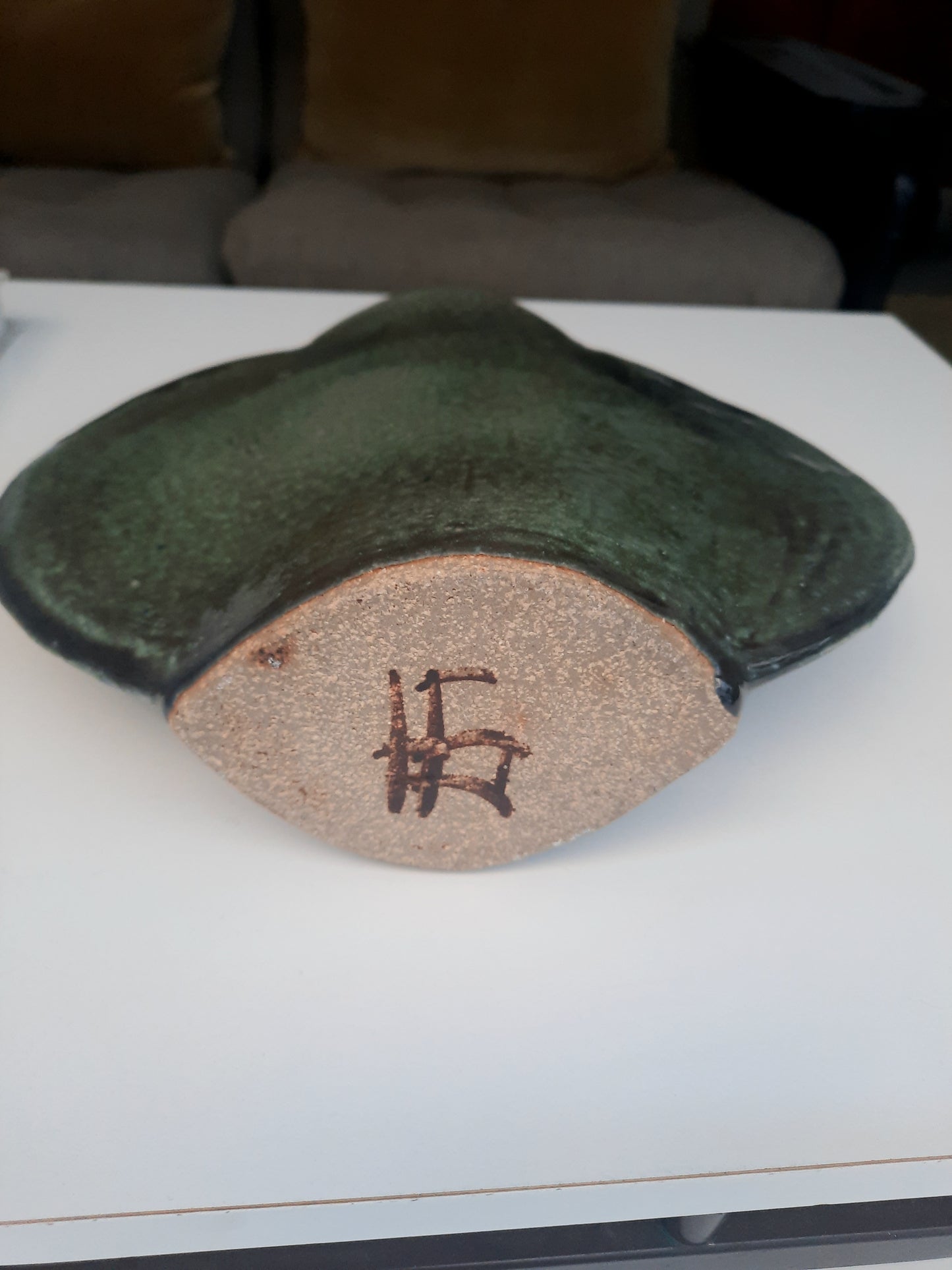 Vase lenticulaire en céramique