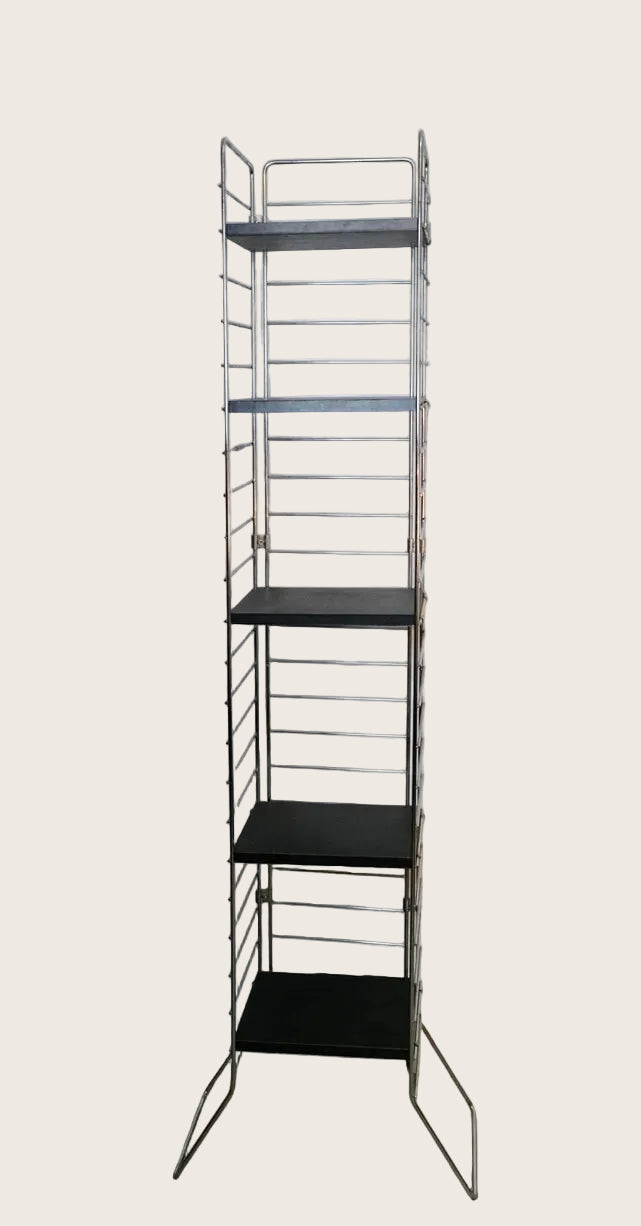 Etagère en métal années 70 - Meubles - La Nouvelle Galerie
