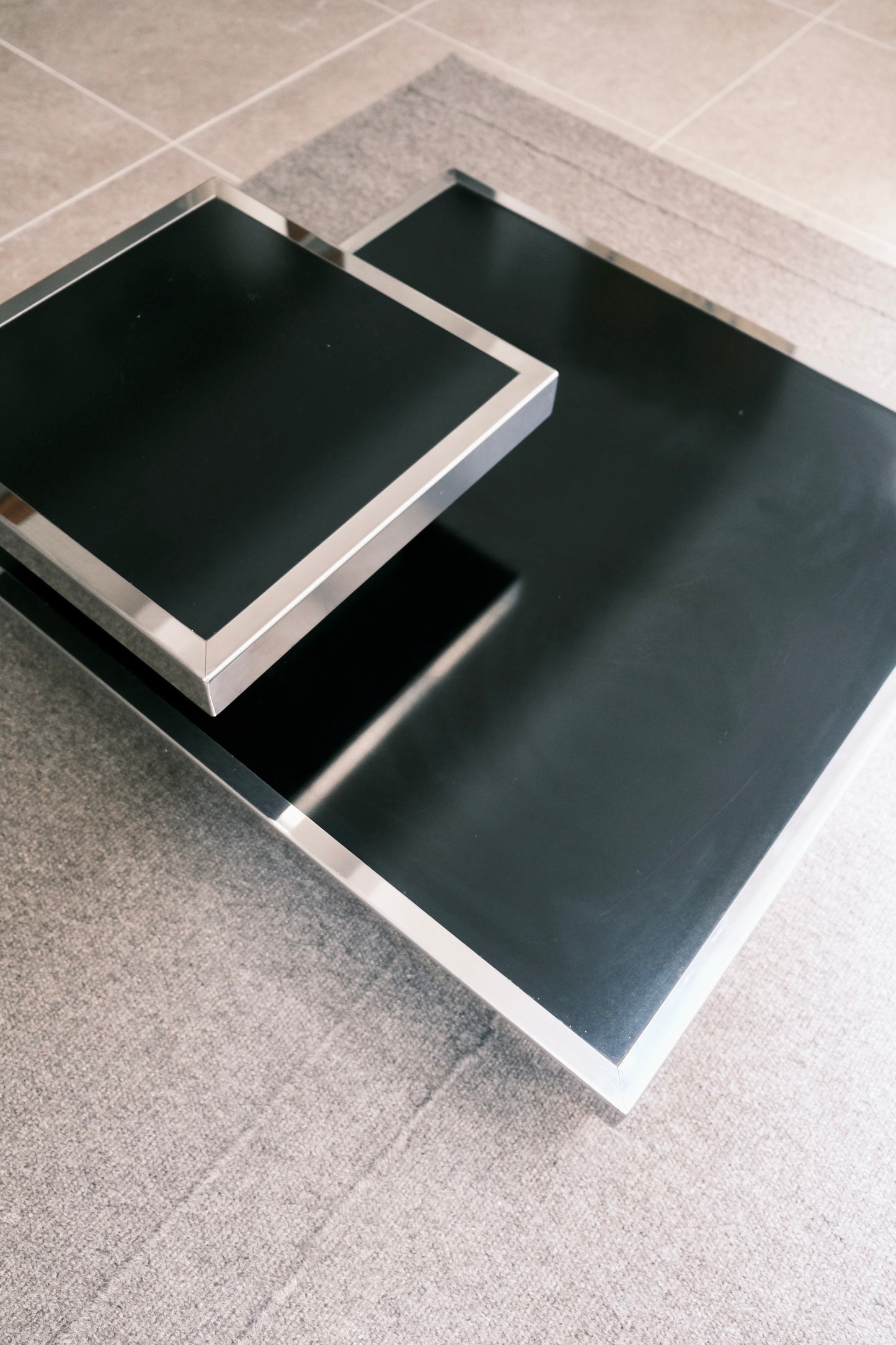 Table basse dans le style de Willy Rizzo