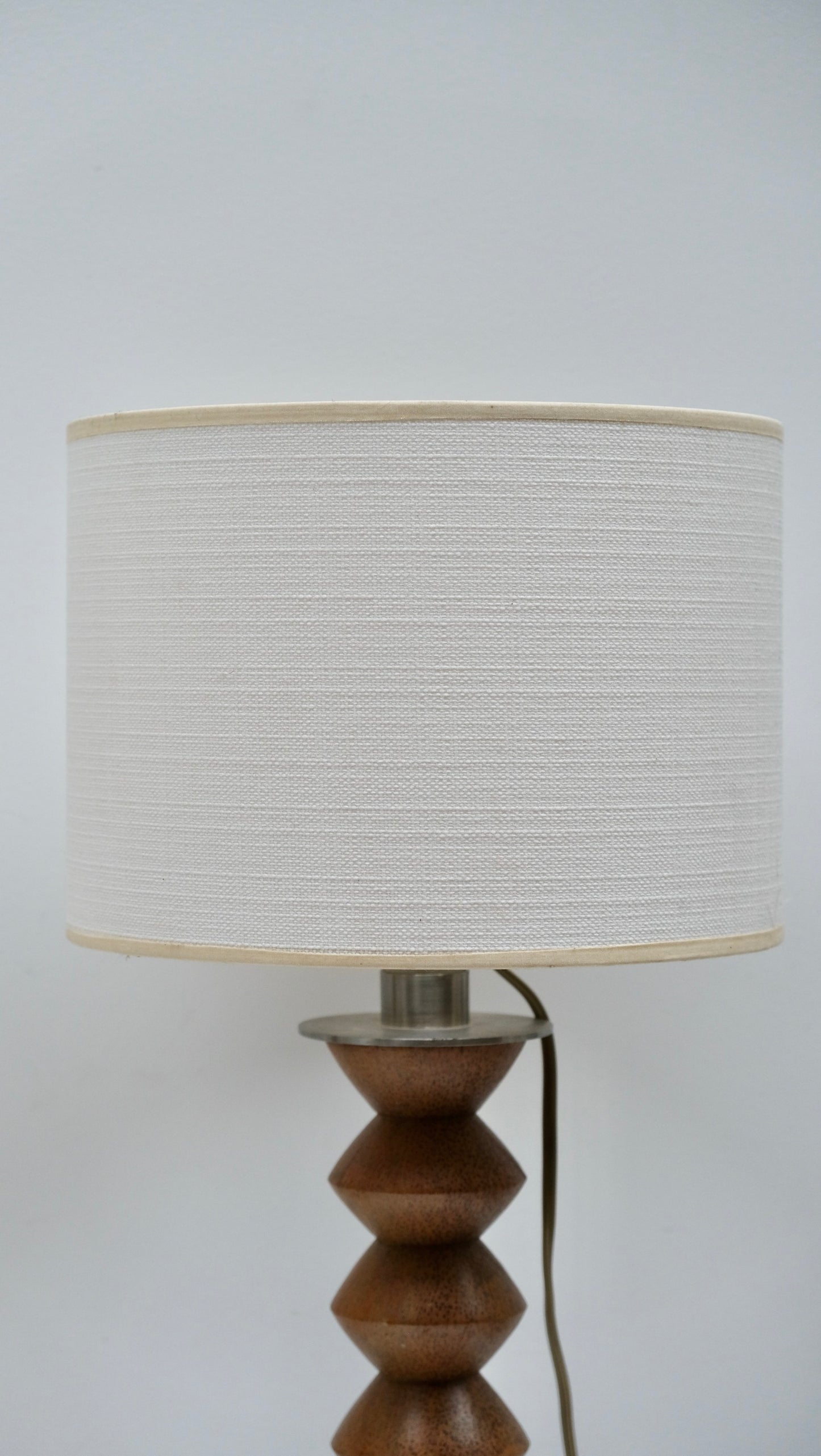 Paire de  lampes en bois tourné - Arts décoratifs - La Nouvelle Galerie