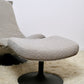 Fauteuil lounge et pouf Geoffrey Harcourt - Assises - La Nouvelle Galerie