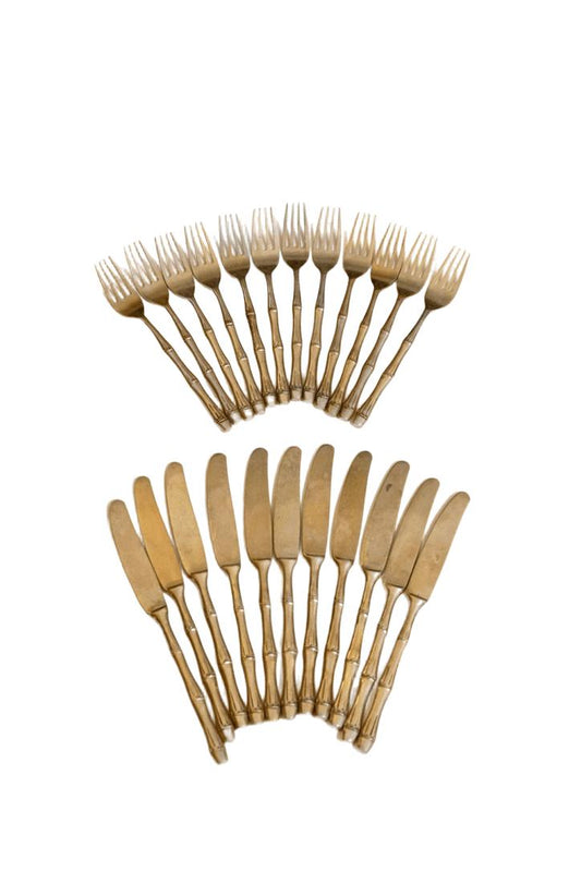 Service de 140 couverts en laiton années 70 - Objets décoratifs - La Nouvelle Galerie