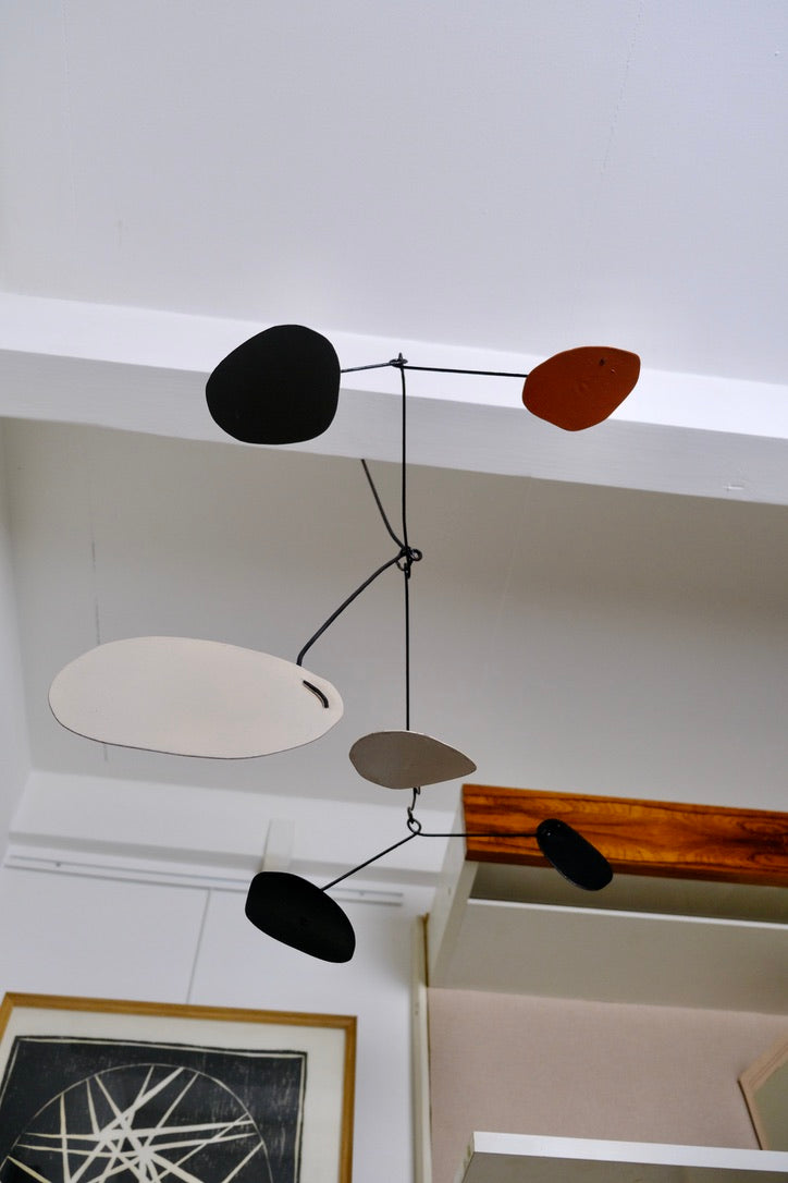 Mobile décoratif des années 60 - Arts décoratifs - La Nouvelle Galerie