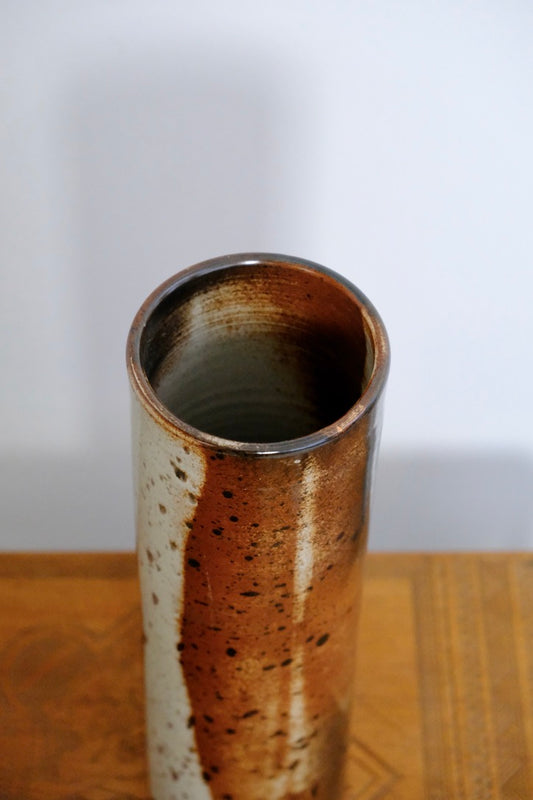 Grand vase cylindrique en céramique - Objets d'art - La Nouvelle Galerie