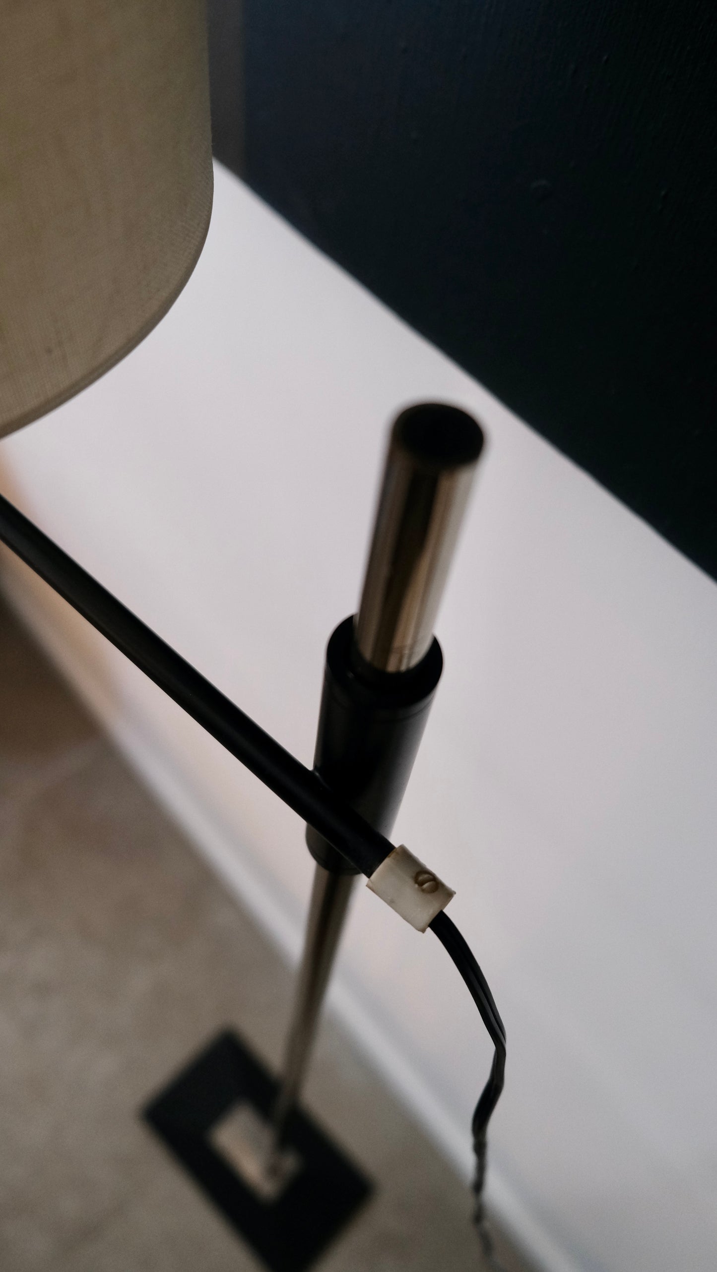Lampadaire télescopique Dijkstra - Luminaires - La Nouvelle Galerie